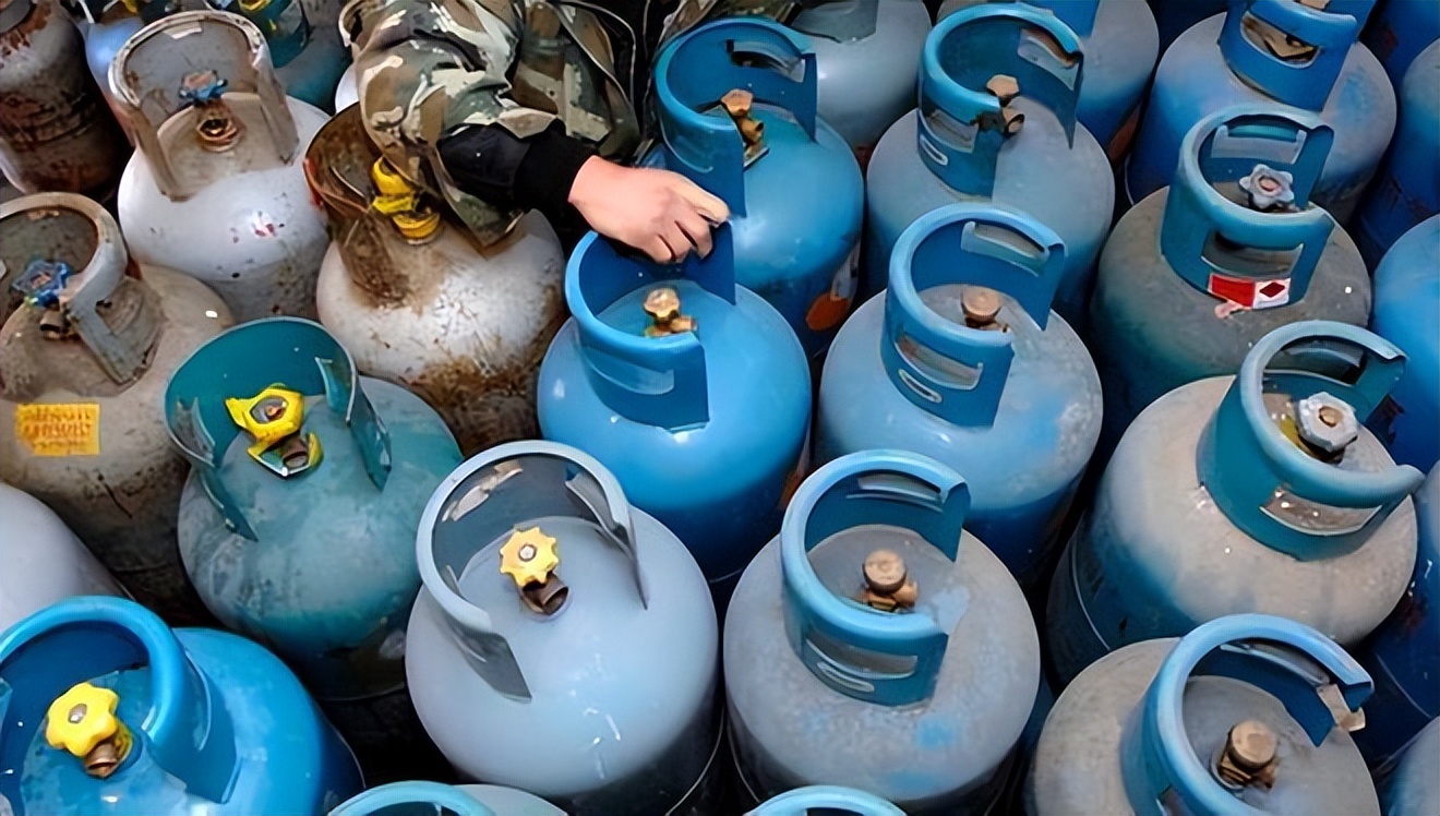 美军100年的装备盘点,美军的那些离谱的军用装备