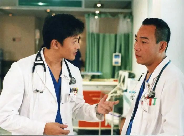 近20年口碑最好的10部港剧,一口气看完港剧使徒行者