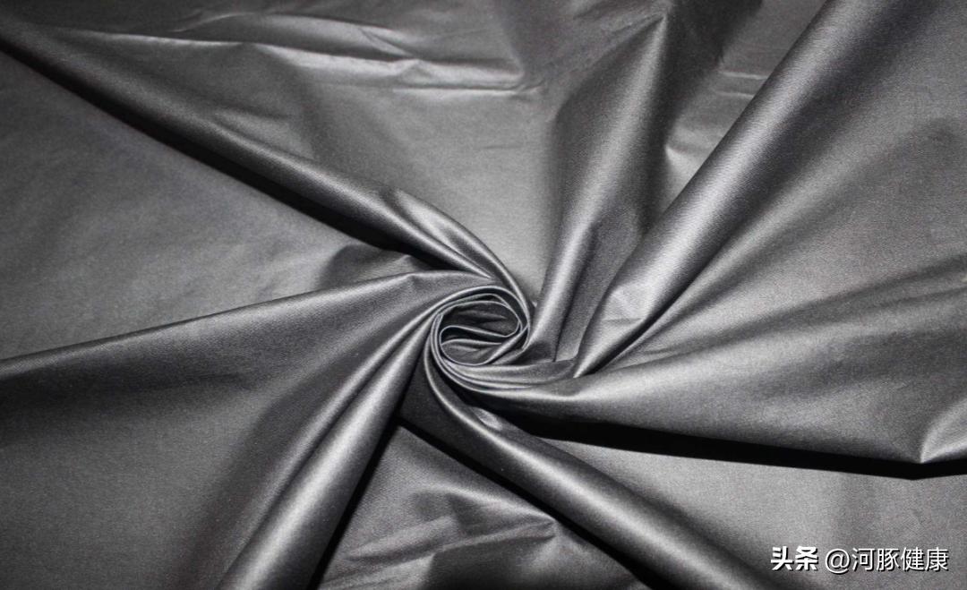 大几千的羽绒服是智商税吗,有没有必要买几千上万的羽绒服