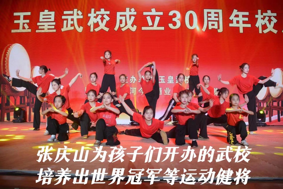 班长犯错误被撤职,班长犯错了被撤职了