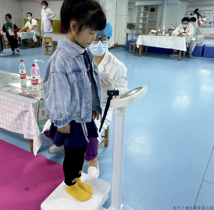 幼儿园健康体检温馨通知,幼儿园免费健康体检活动