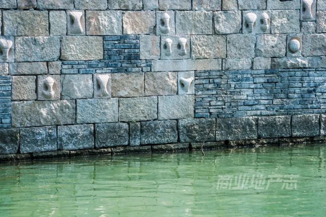 CRR百图斩｜公园里的新天地：上海蟠龙天地