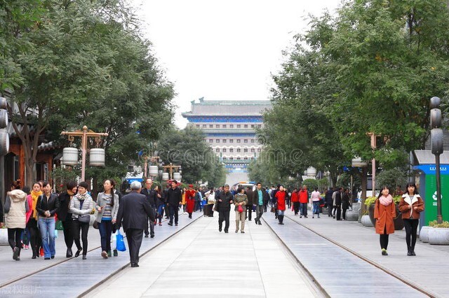 参观北京故宫的一日游计划,北京看升旗故宫长城二日游