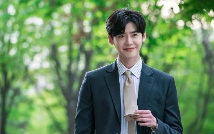 李钟硕林允儿新剧黑话律师,林允儿李钟硕黑化律师花絮