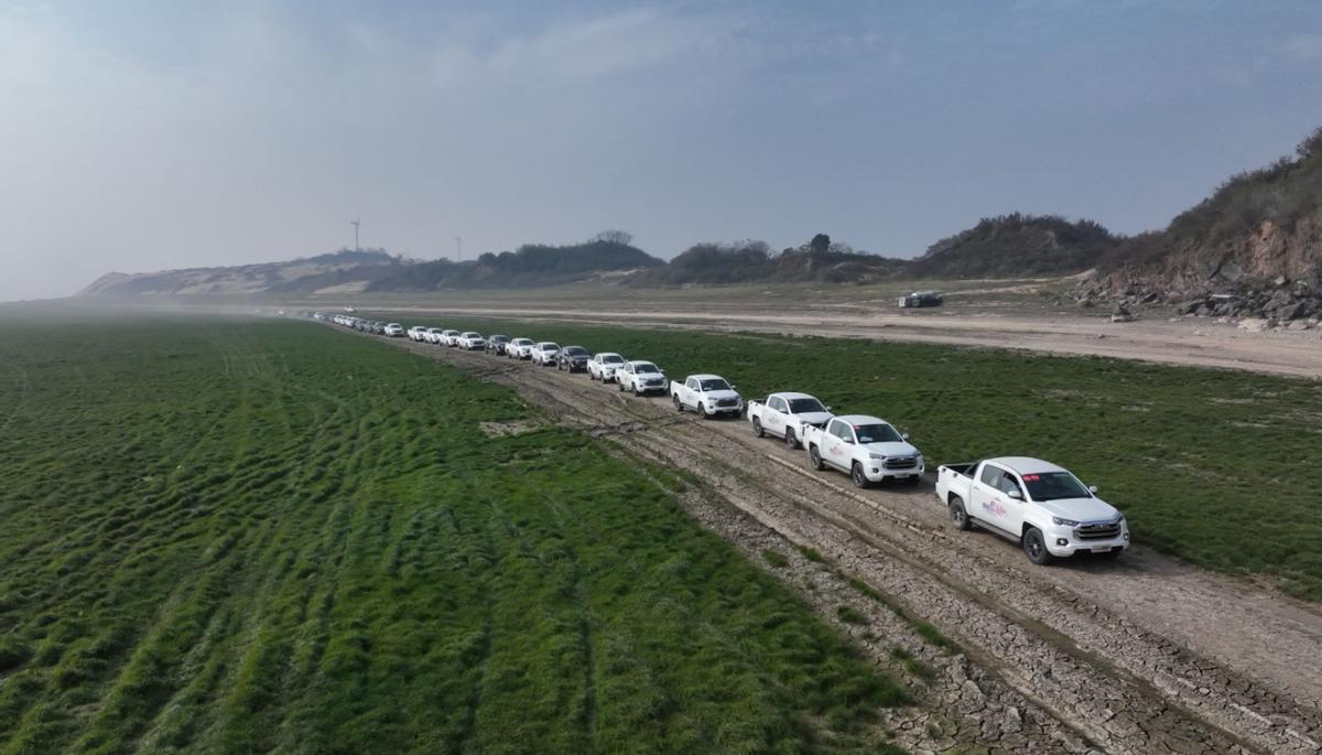 试驾江铃域虎7,江铃域虎72.4t越野