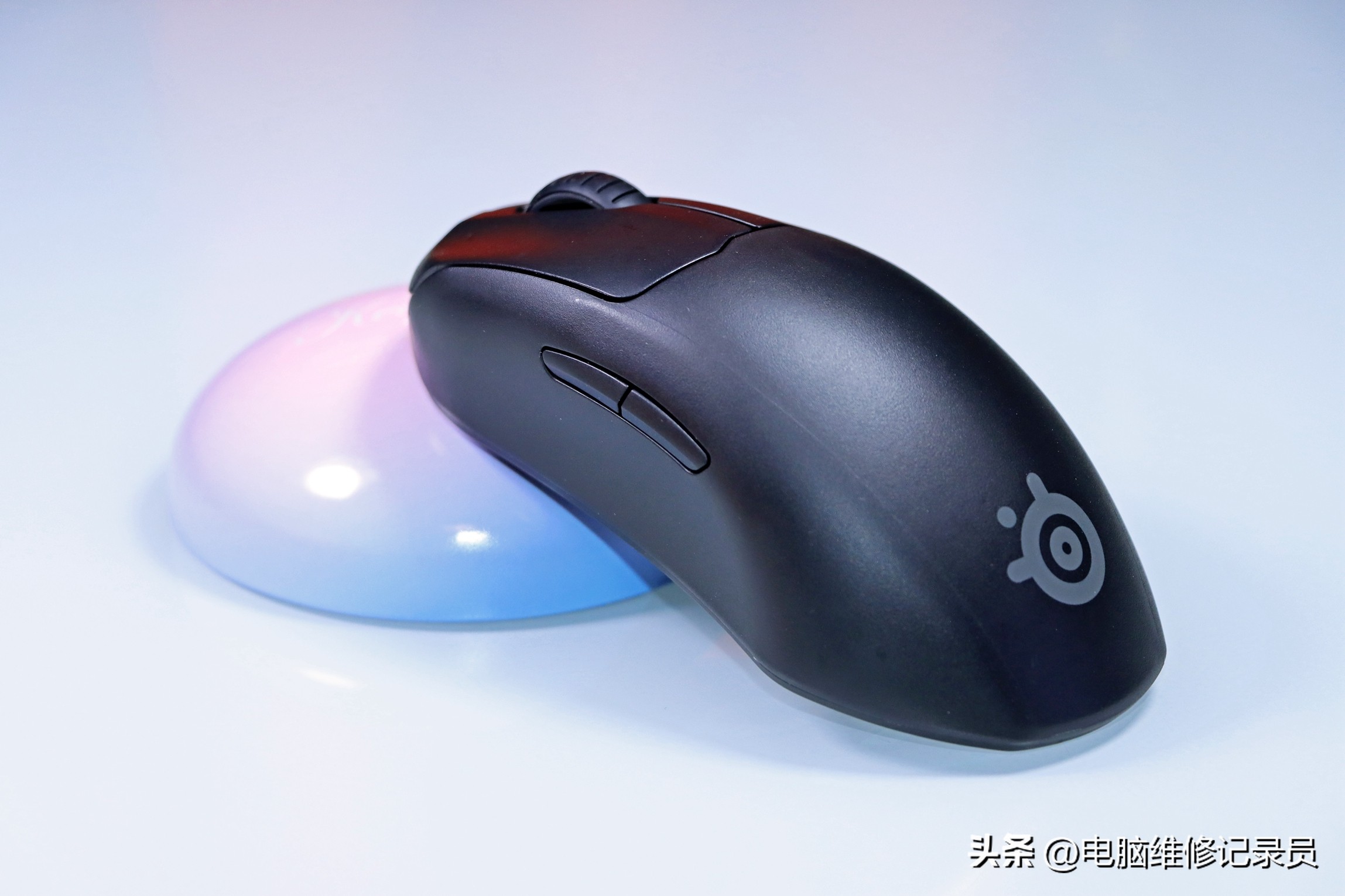 显示器上找不到鼠标怎么回事,电脑屏幕找不到鼠标怎么办