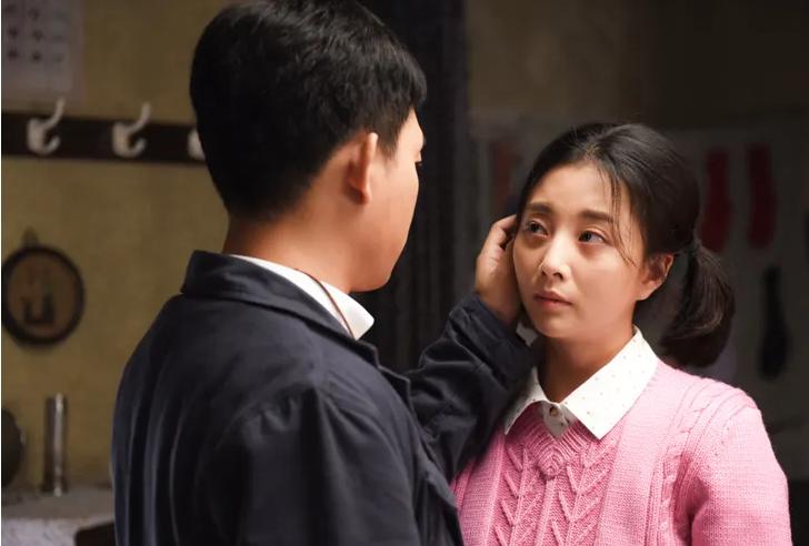 鸡毛飞上天骆玉珠为啥离开8年,鸡毛飞上天骆玉珠只为陈江河而活