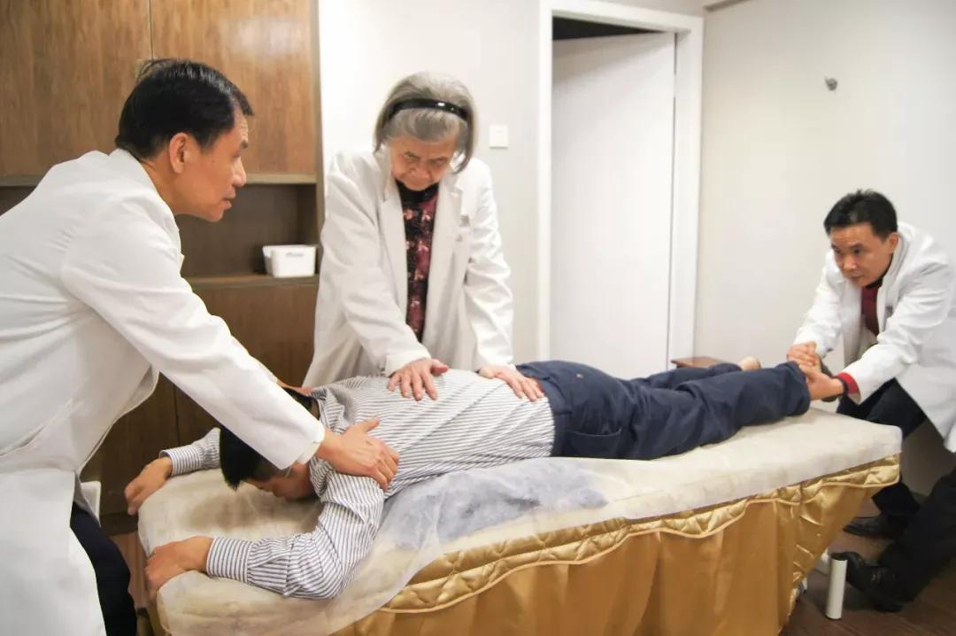 龙脊康到底是不是正规的,龙脊康蝶形可调枕定制记忆枕