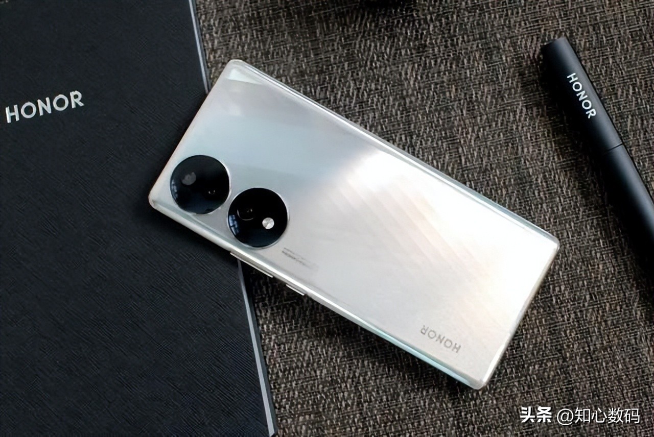 2020千元机最值得入手的一款,2022年还值得入手的千元机