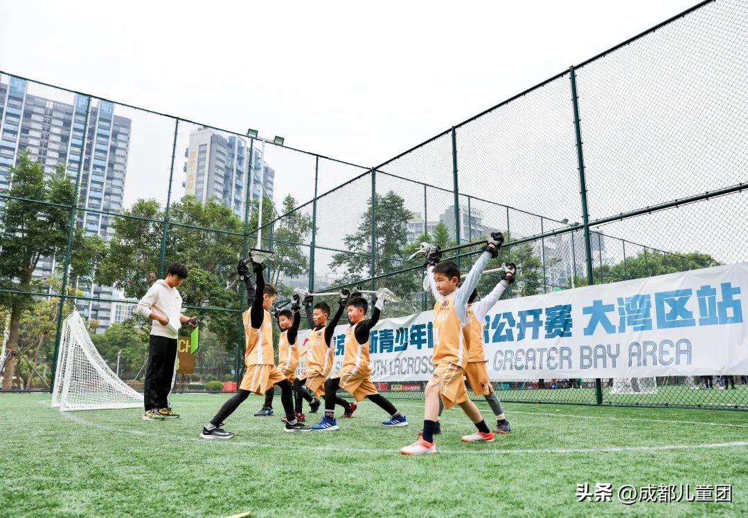 别再“卷”热门了！学这项有百年历史的小众运动，既能上名校又能为国争光