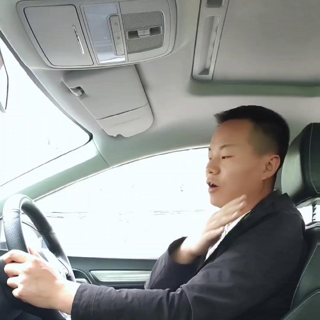 最舒服正确的驾驶坐姿是怎么样的,最佳驾驶坐姿怎么调