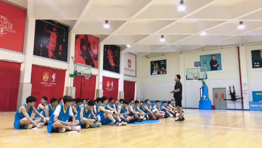 篮球教练员应具备的基本素质,篮球教练员考证问题