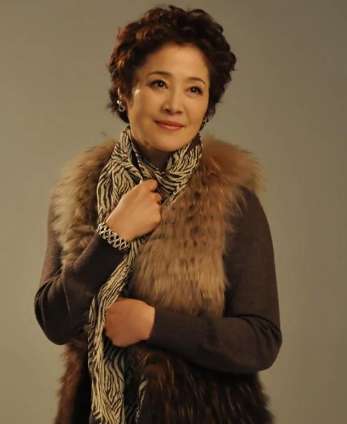 惊艳一个时代却消失的12位明星,11位女星今昔对比