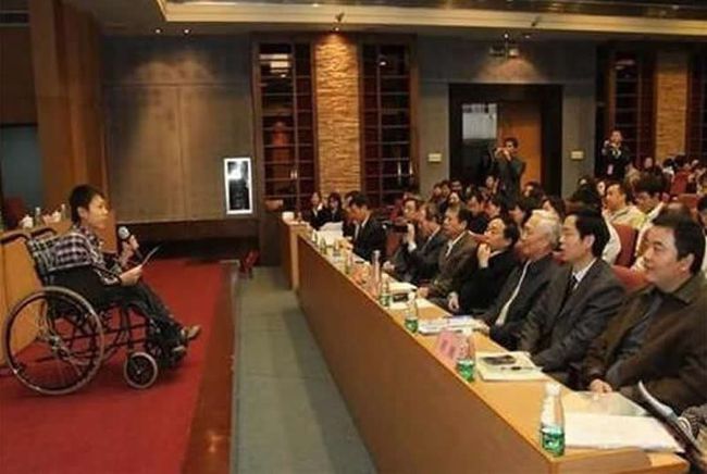 汶川地震中捐献所有积蓄的乞丐,为汶川捐款的乞丐龚忠诚现状