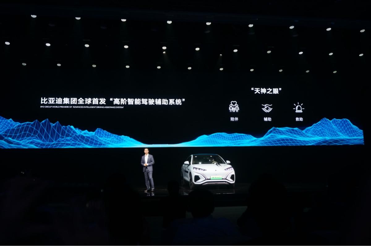 豪华智能suv腾势n7震撼上市,腾势n7智能豪华纯电suv天花板