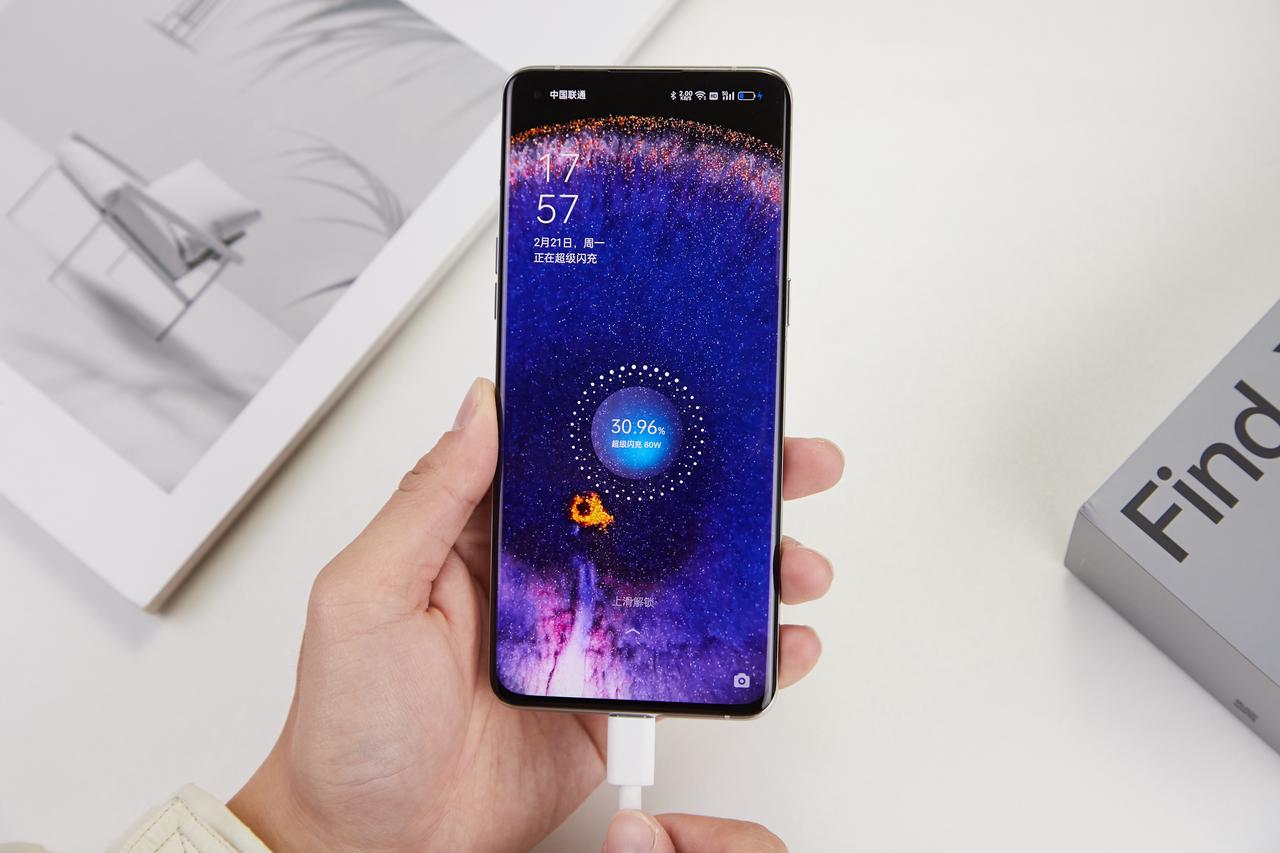 让钉子户直呼真香？用了五年的R9sPlus退休，我入手了安卓新旗舰