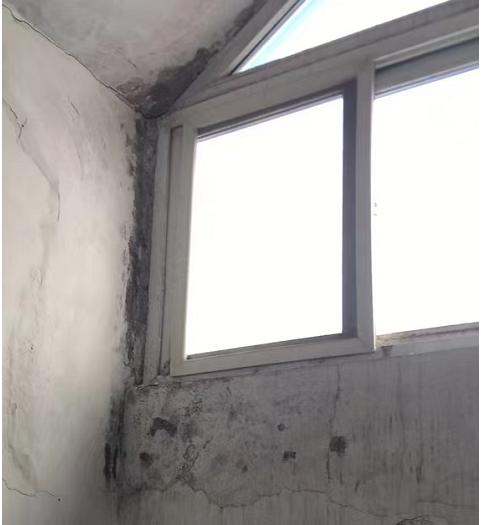 顶楼屋面漏水应该找谁解决,新乡屋面漏水防水补漏维修公司