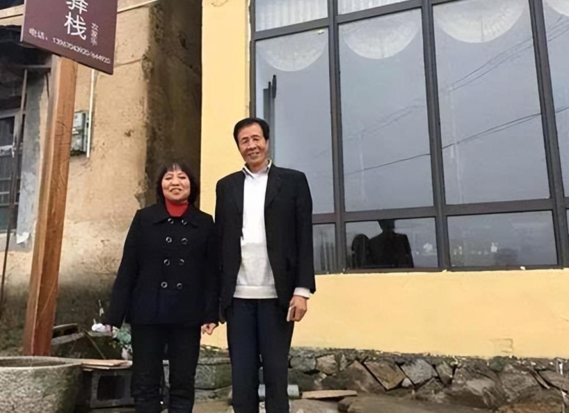 2013年西班牙富商恋上中国大妈，不惜放弃亿万资产，女方：不领证