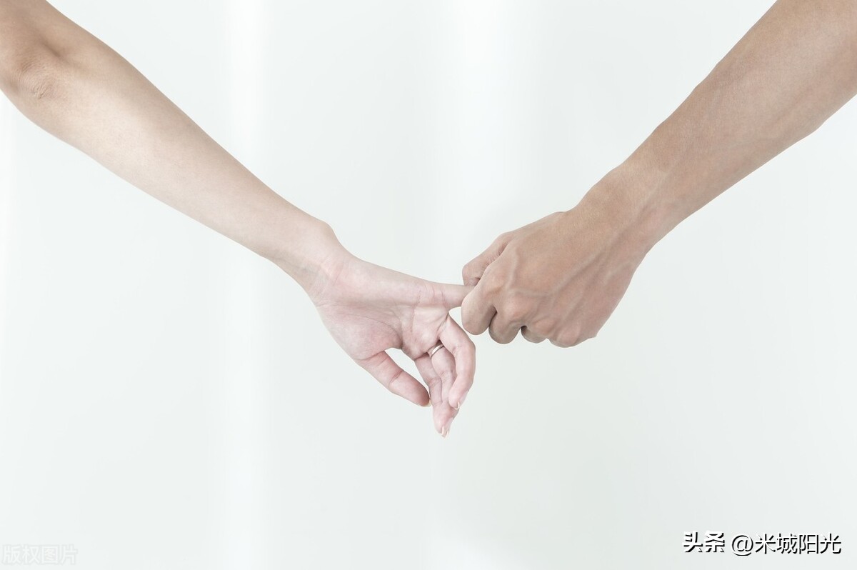 恋爱中男女心理变化表情,恋爱中的5种心理