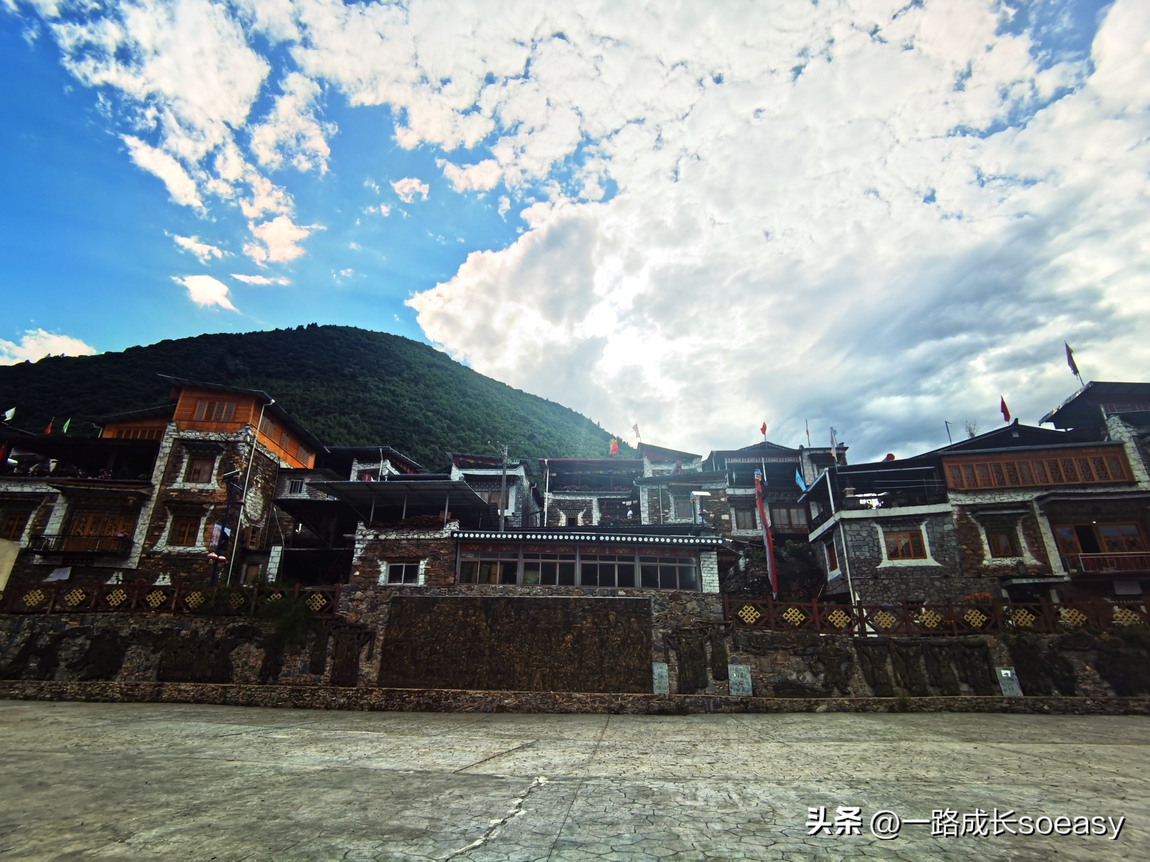 甘孜阿坝九寨自驾环线,汶川九寨沟甘南自驾游