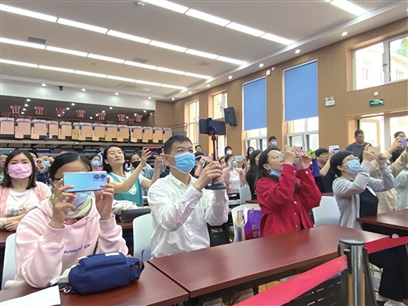 2023年青岛实验二中初中电脑派位,青岛小升初电脑派位直播