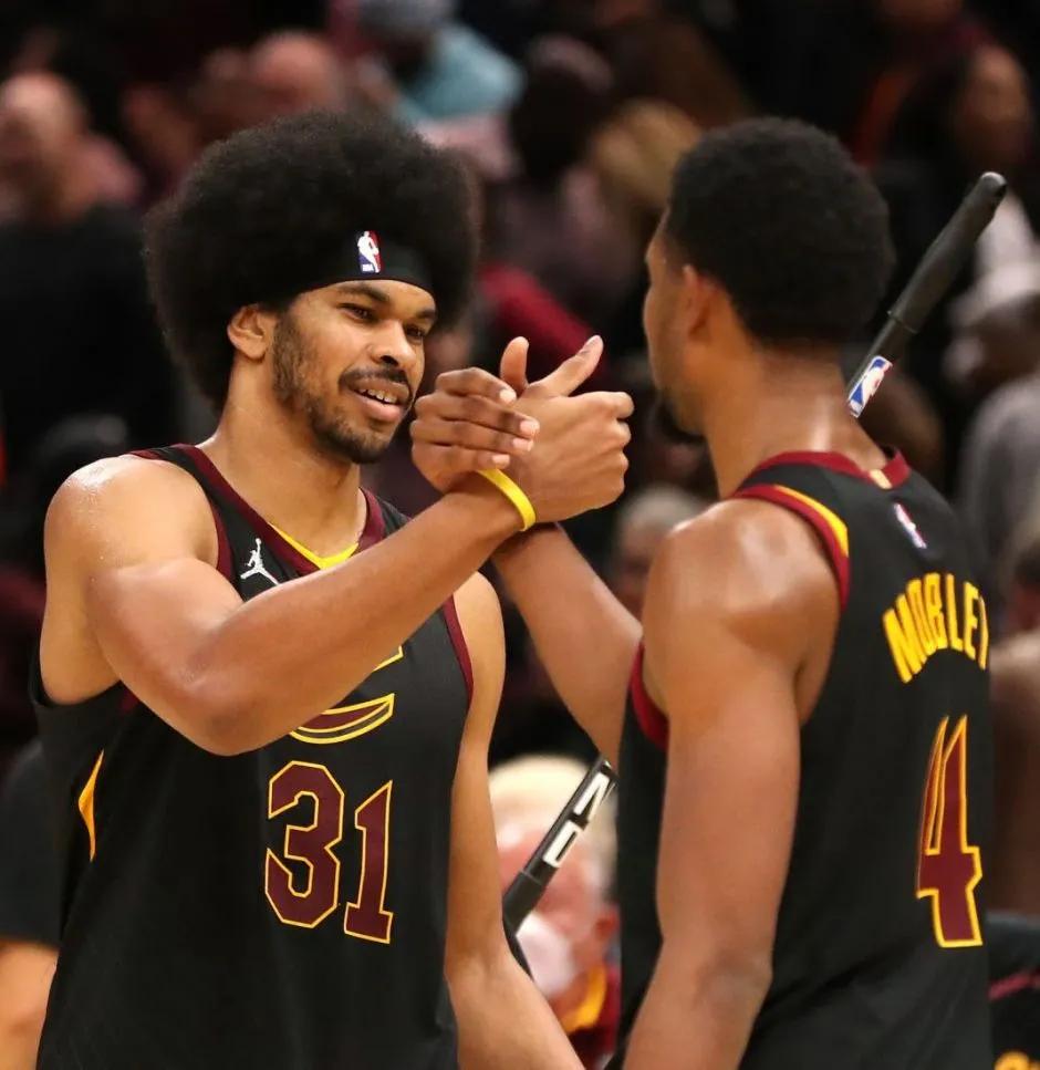 大个子大战大个子,大个子是大个子吗