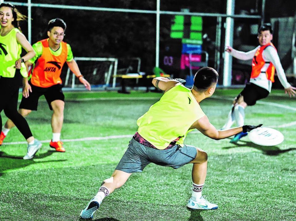 推荐的飞盘游戏,飞盘这种游戏是怎么流行的