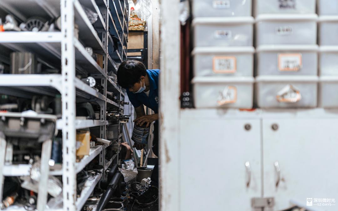 深圳正在消失的“小修小补”：补鞋起家，开店23年，攒下4套房