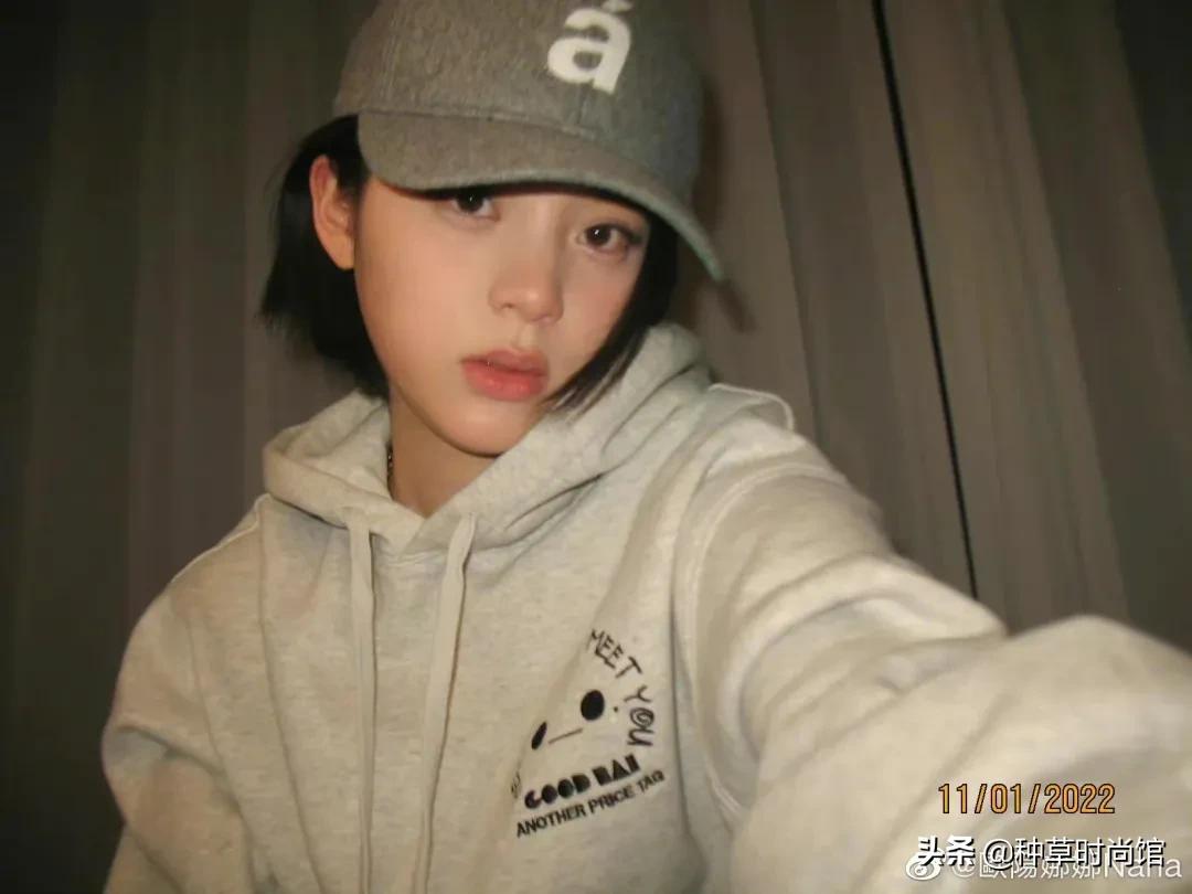 4种不同风格的春季穿搭示范,4种风格20套冬日穿搭照着穿就对了