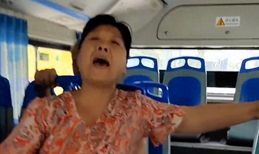 29岁女子与70岁男子相亲,46岁女子相亲70岁男子