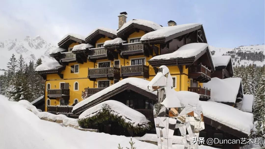 奢侈品跨界玩起酒店，还有你们设计师什么事！