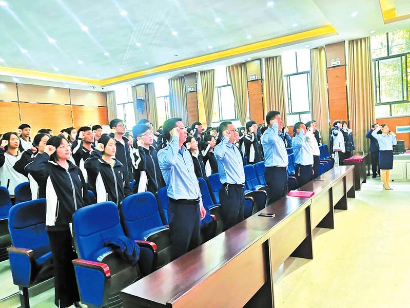 文明引领逐梦远航——曾都区第一中学风采展示