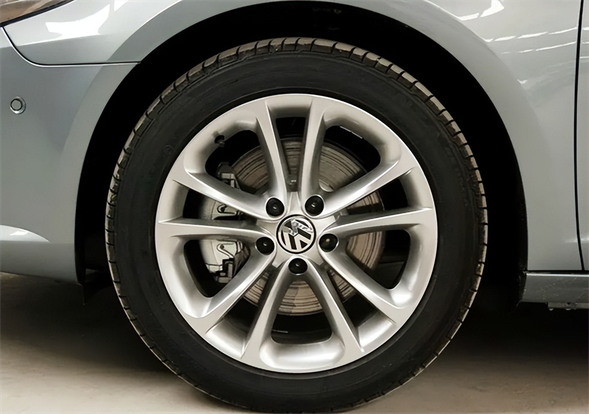 佛山轮胎批发厂家直销一手货源,佛山哪里有小车轮胎批发