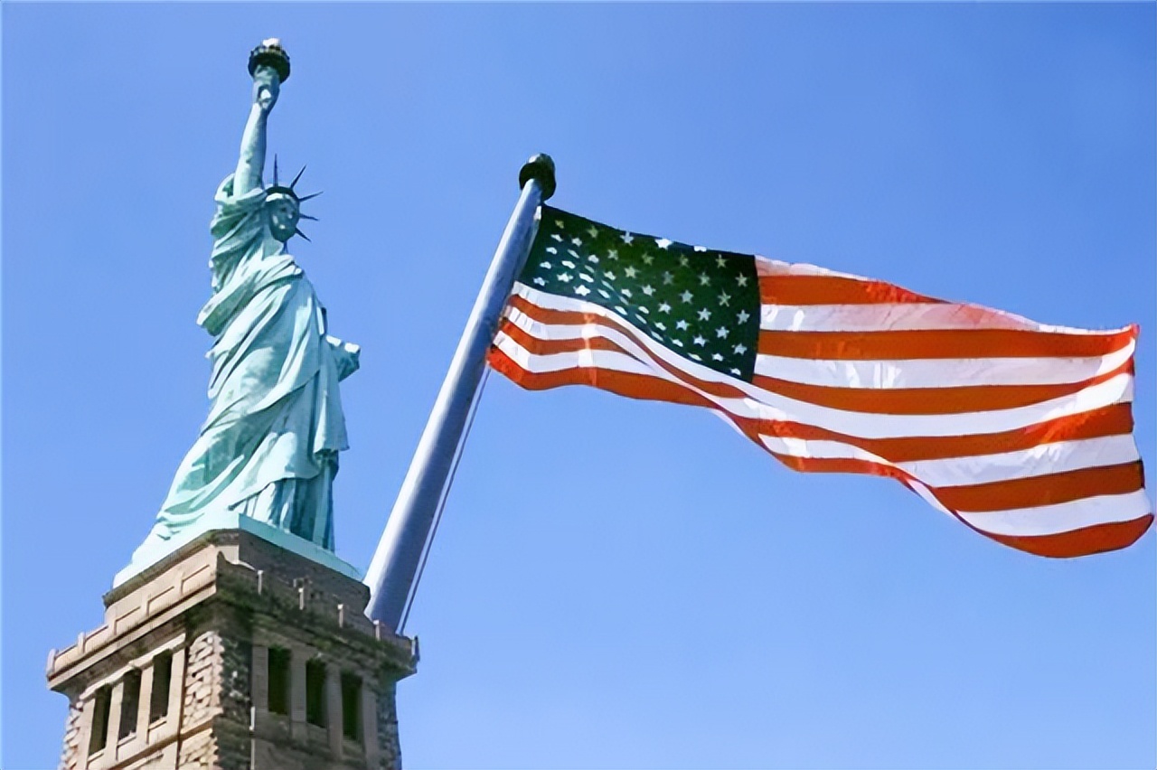 中国大量抛售美国国债会怎么样,中国如果抛售美国国债会怎样