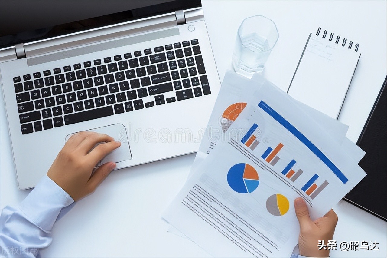 桌面文件夹透明怎么变黑色了,怎样在桌面右边创建透明文件夹