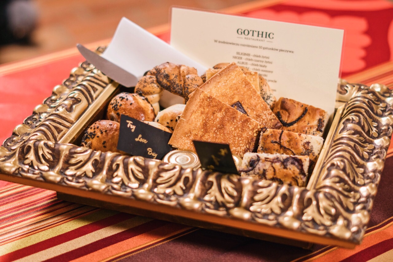 英国中世纪贵族饮食,中世纪英国粮价