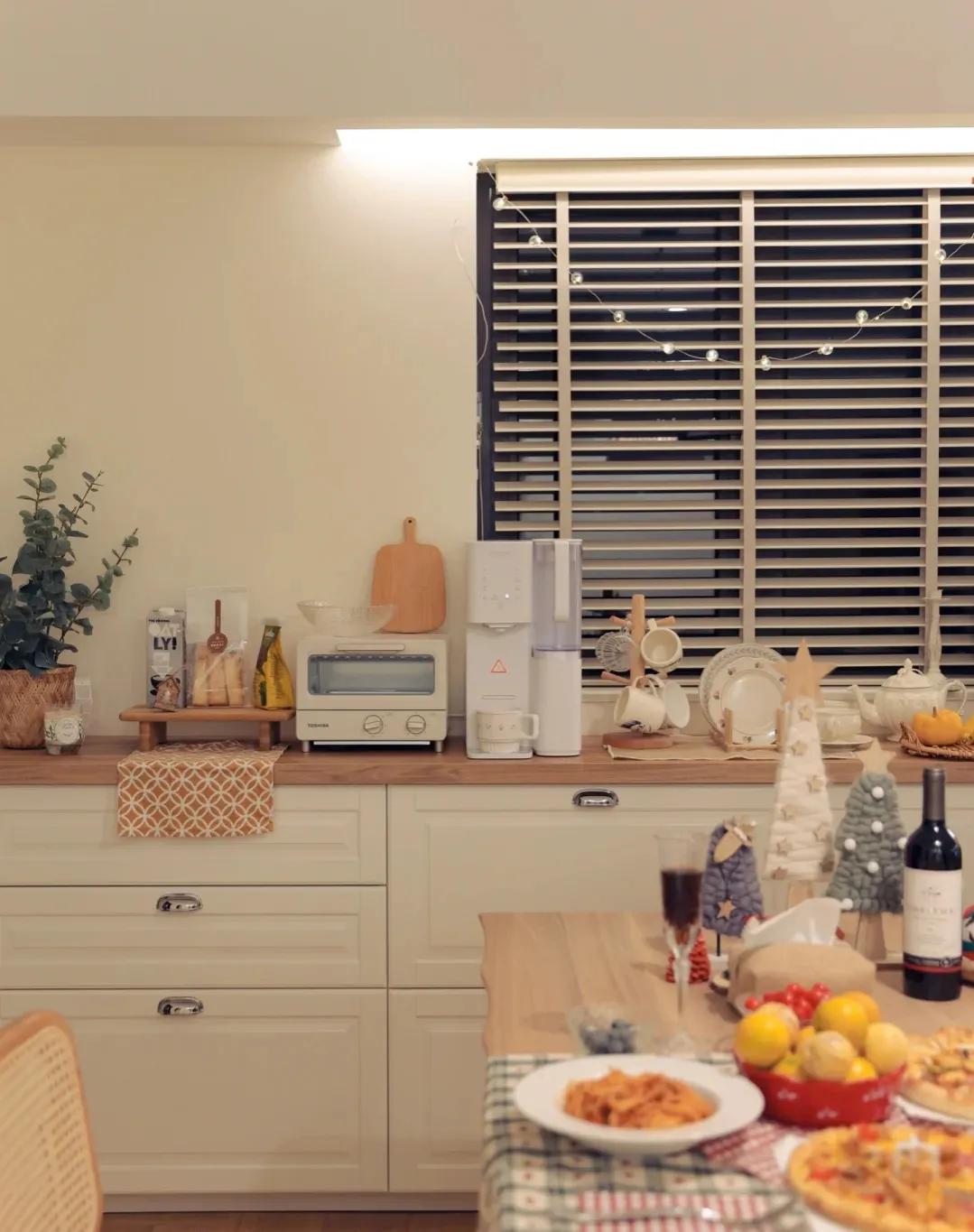 女主晒出装修一半的房子,女子晒25万弄的奇葩装修