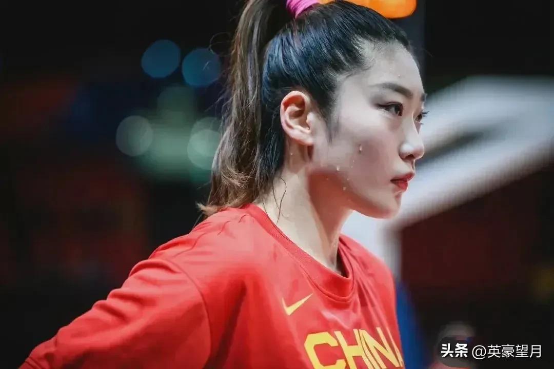 篮球梦李梦空降贵州活动,李梦篮球呐喊