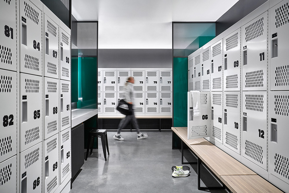 阿迪达斯adidas完美运动之选,adidas阿迪达斯陈列