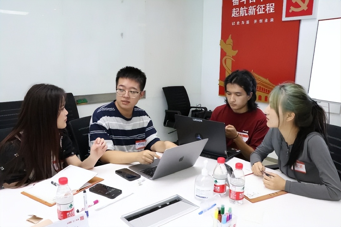 一场双向奔赴的旅程,一场双向奔赴的旅行