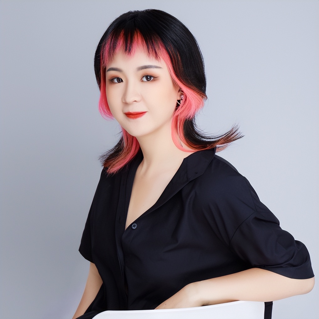 全网曝光量突破1000万+，国际顶流设计师与数字科学家组建豪华评委团助阵中国首个AIGC服装设计大赛！