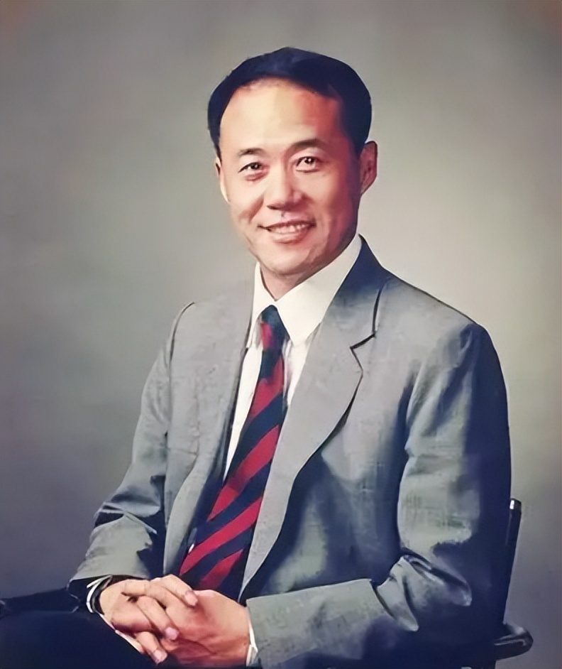 王石与前妻的婚姻,王石为什么和前妻离婚