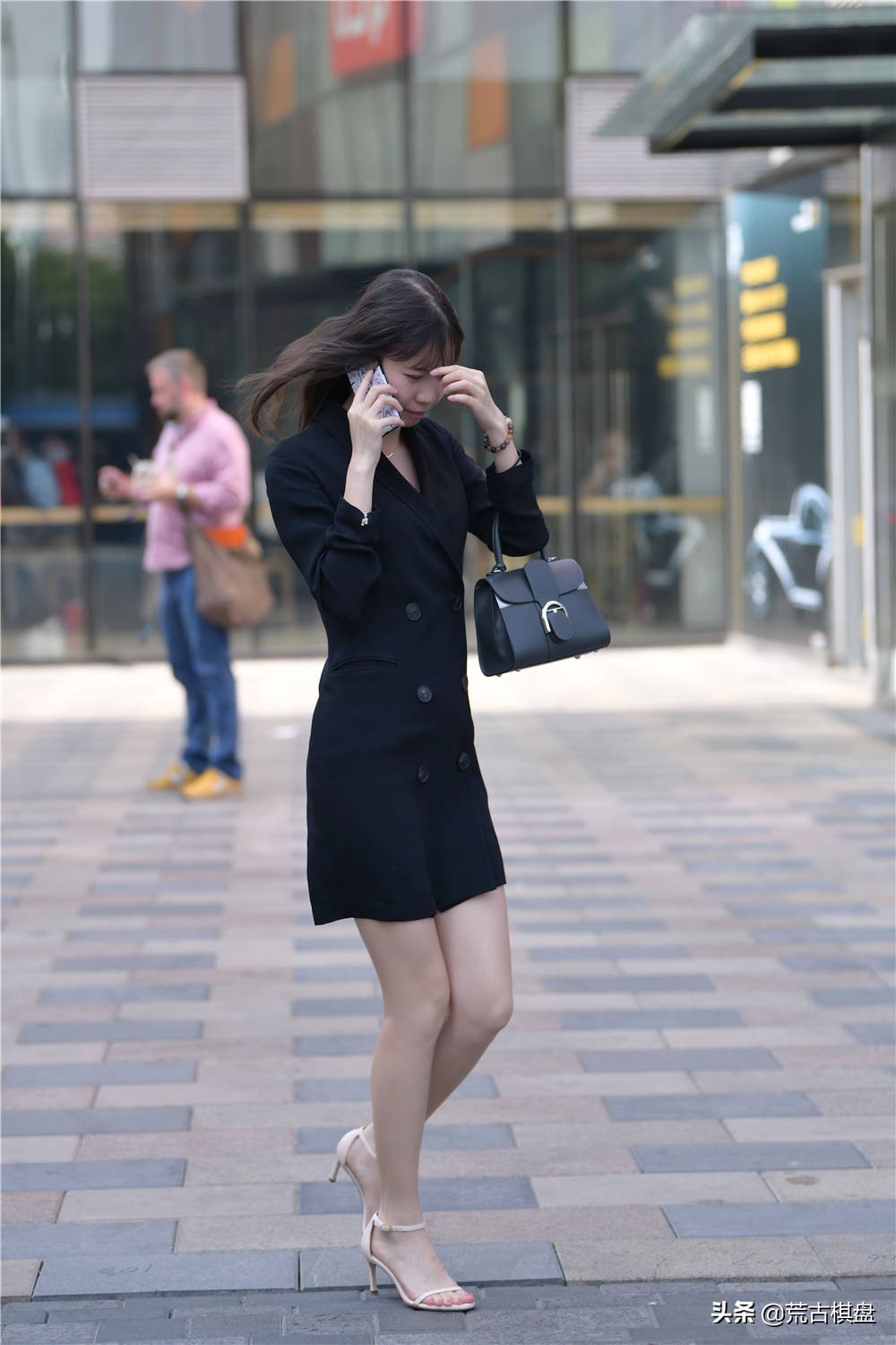 夏季到了一双百搭的高跟凉鞋,夏季高跟凉鞋时尚休闲任意搭配