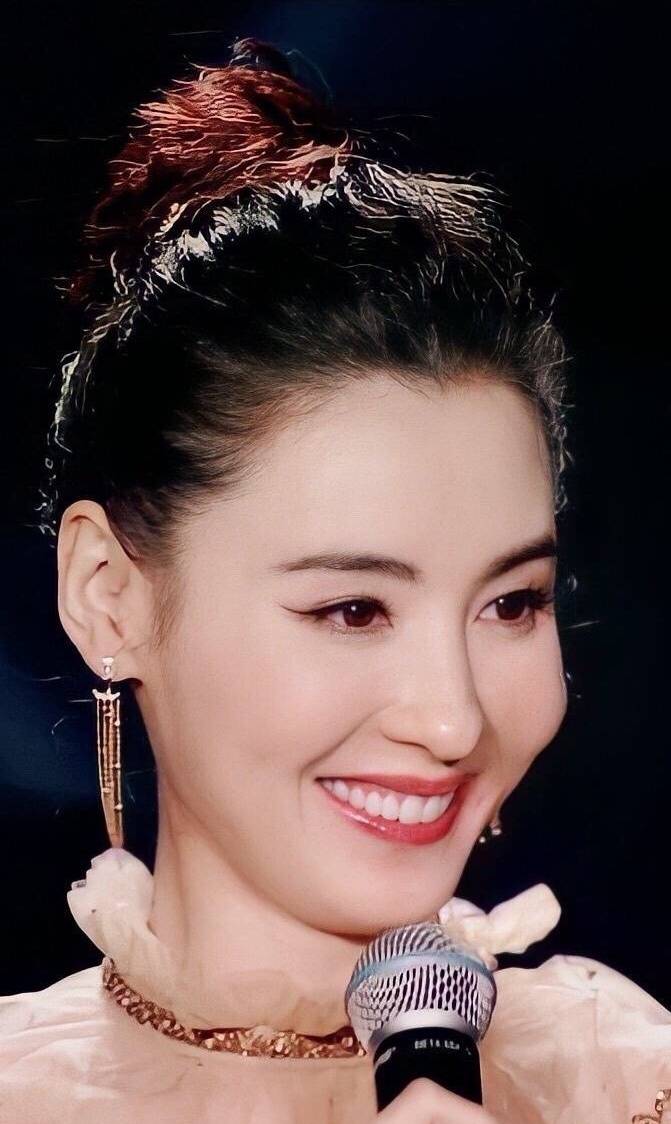 露额头发型会显得阳光,露额头显精神的发型