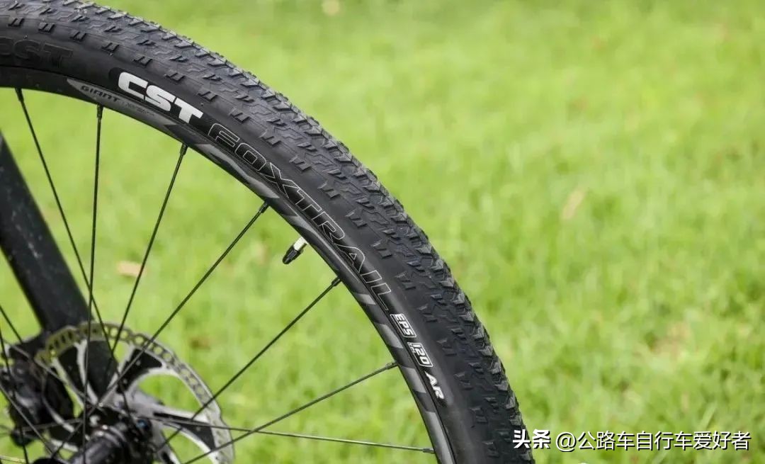 单车实心胎和空心胎有哪些区别,单车实心胎怎样才能更轻便