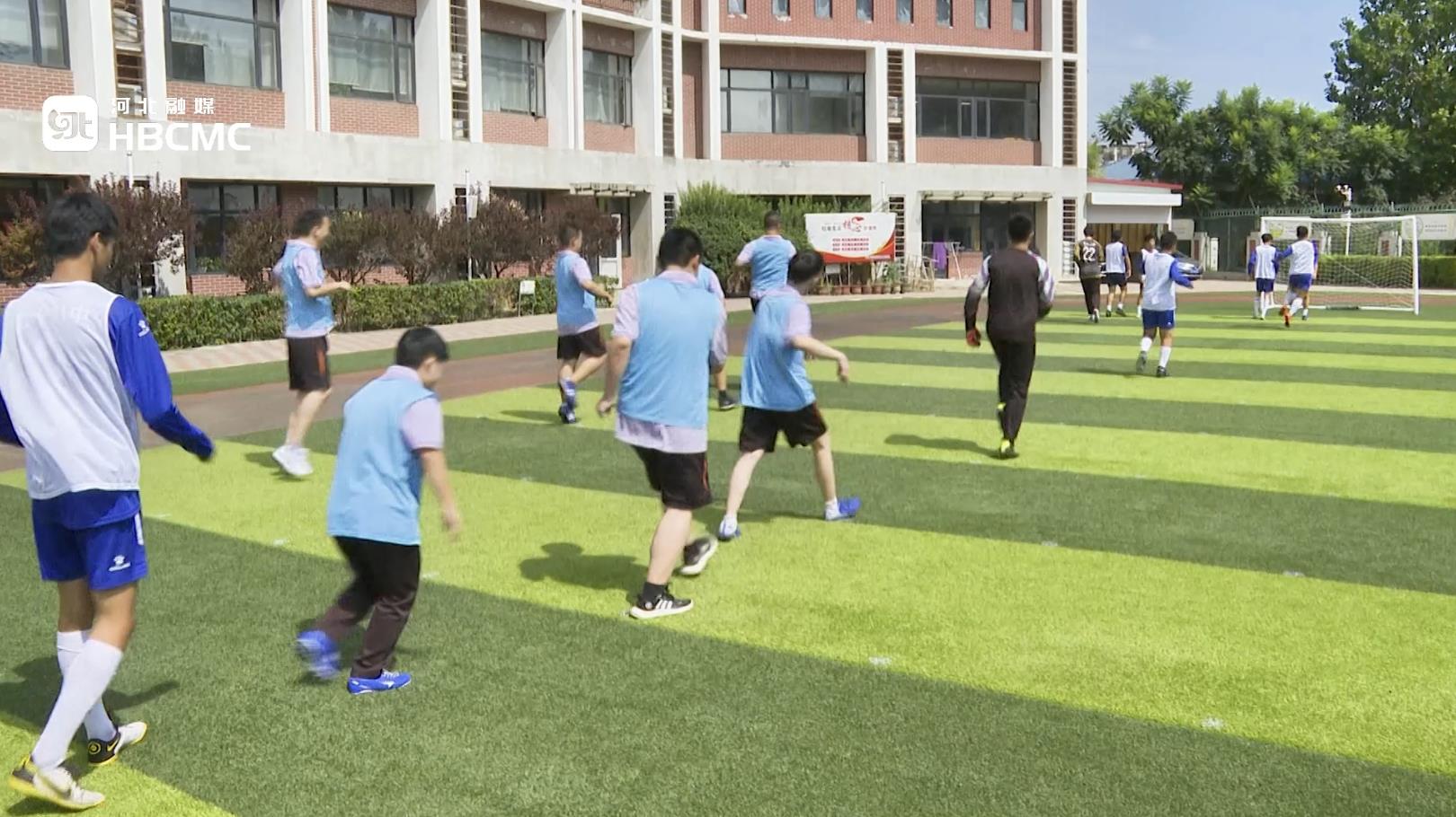 英超俱乐部冠军奖杯,英超曼城奖杯