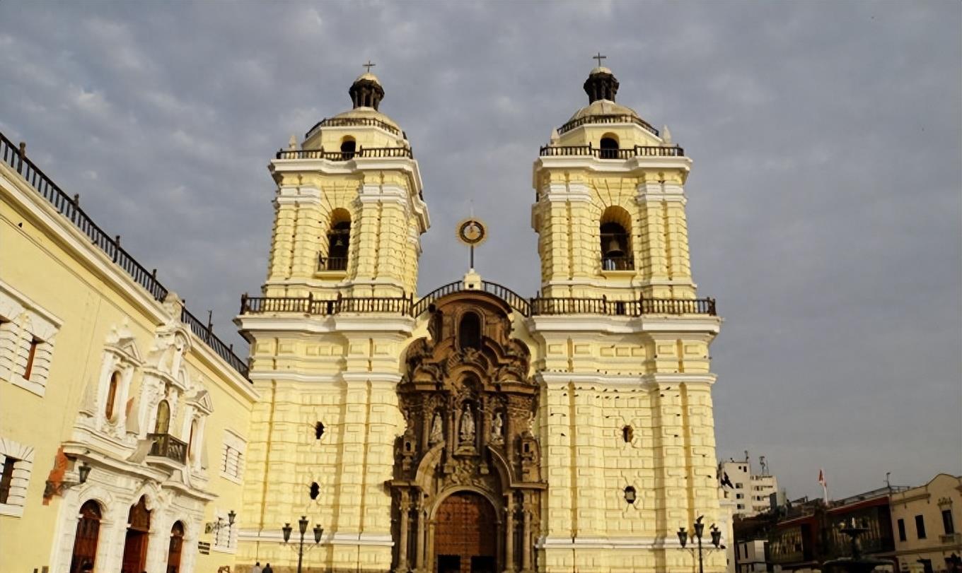 阿根廷11岁女孩遭性侵怀孕，堕胎过程百般艰难