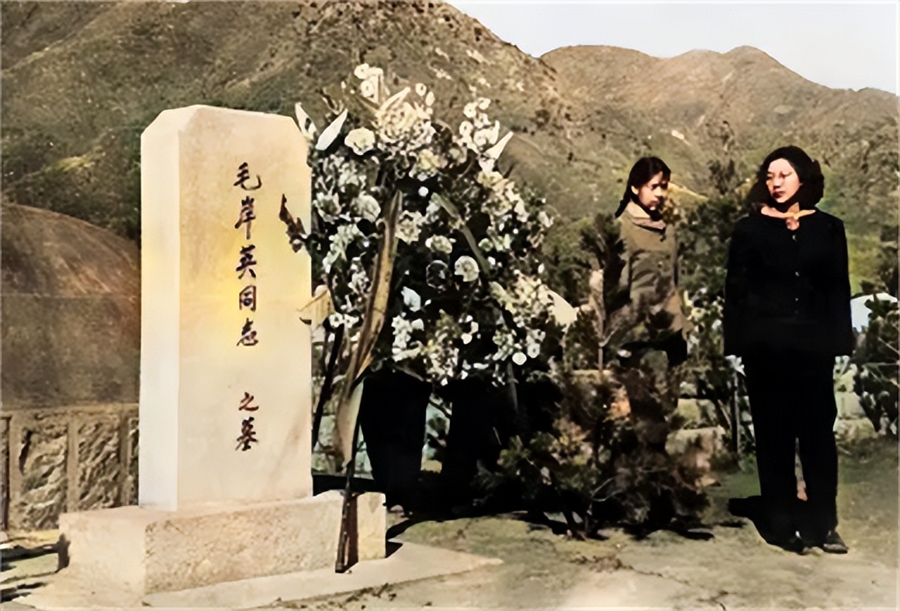 毛岸英为何一直葬在朝鲜？看了彭德怀一封信，才知主席用心良苦