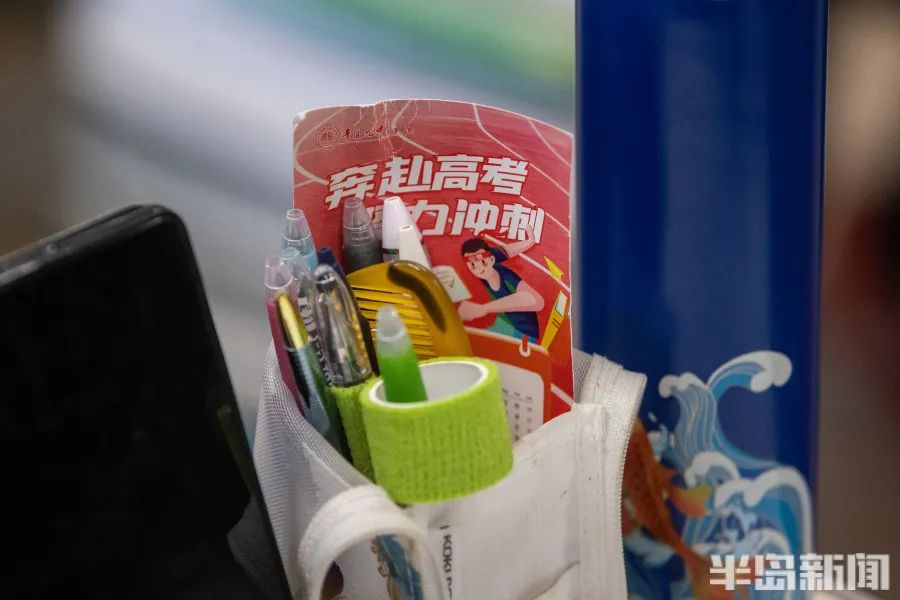 刚刚，青岛5万多勇士霸气走进战场！少年，此去何求？夺盛名、拔头筹、争魁首、独占鳌头！