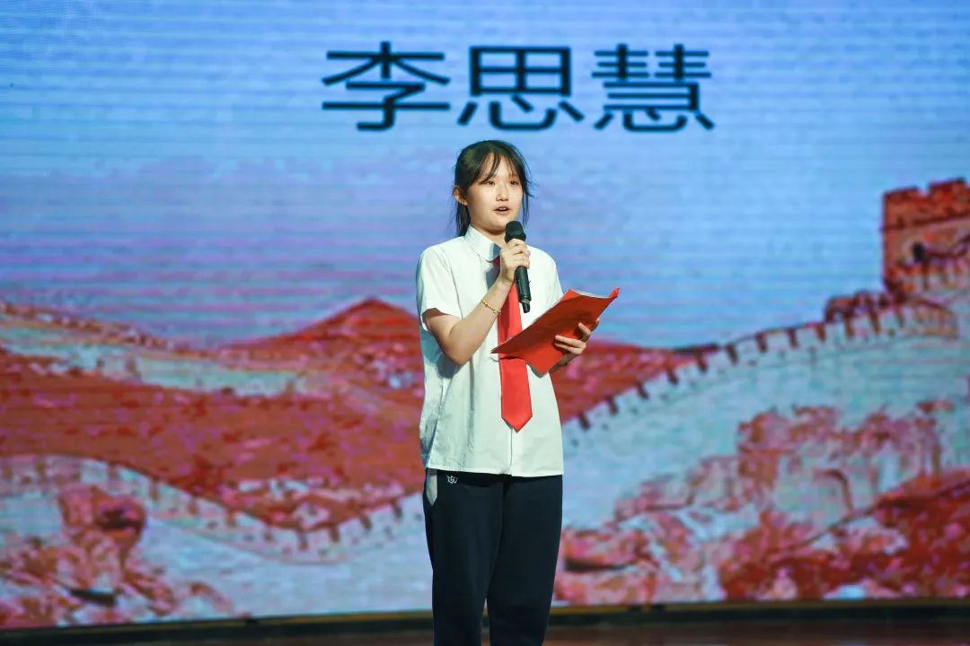 喜迎二十大永远跟党走走进新征程,喜迎二十大永远跟党奋进新征程图